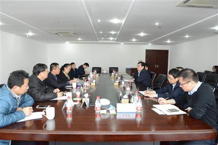 中原工學(xué)院副校長(zhǎng)、首航資本CEO一行到訪河南航投